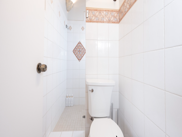 Luxury Villa Retreat 5_Bedroom - Spacious & Comfortable Accommodation